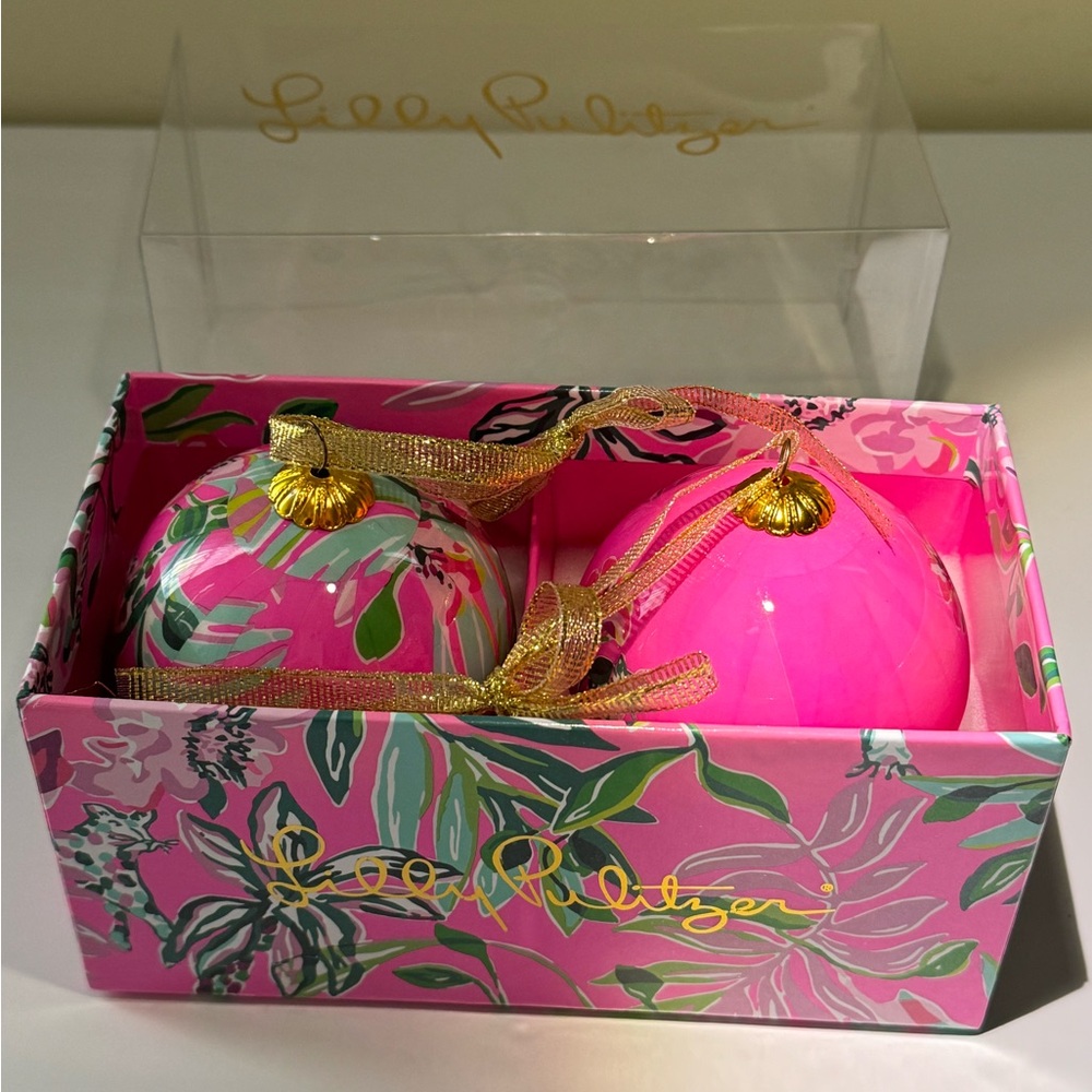 New Lilly Pulitzer Plumeria Pink Feline Fine Allover Christmas Ornaments Set